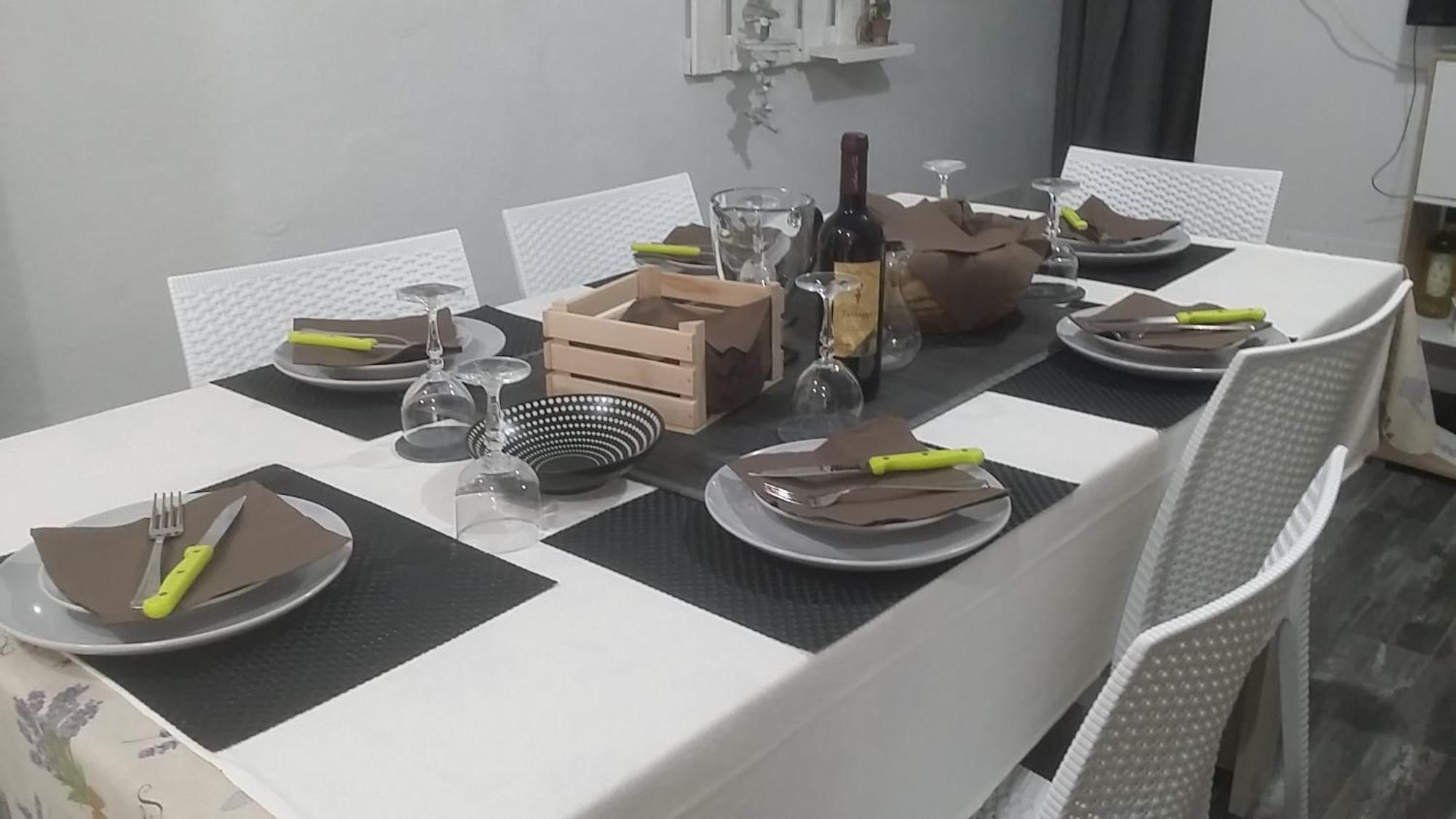 Casa Del Cicloturista Leilighet Santadi Eksteriør bilde